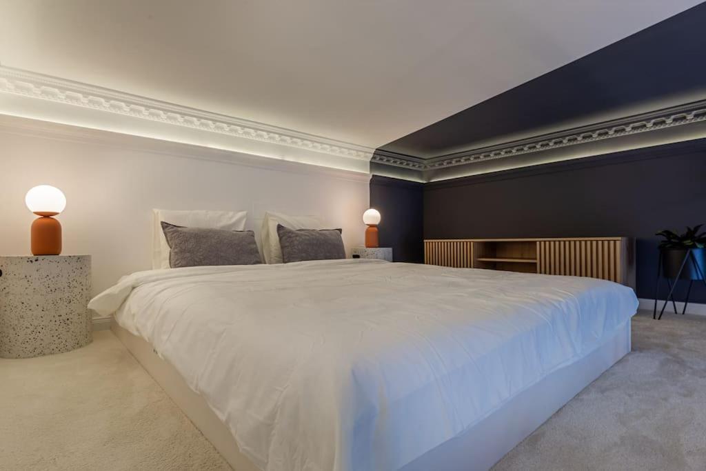 XIII Shades Pink Flamingo Apartman Budapest Kültér fotó